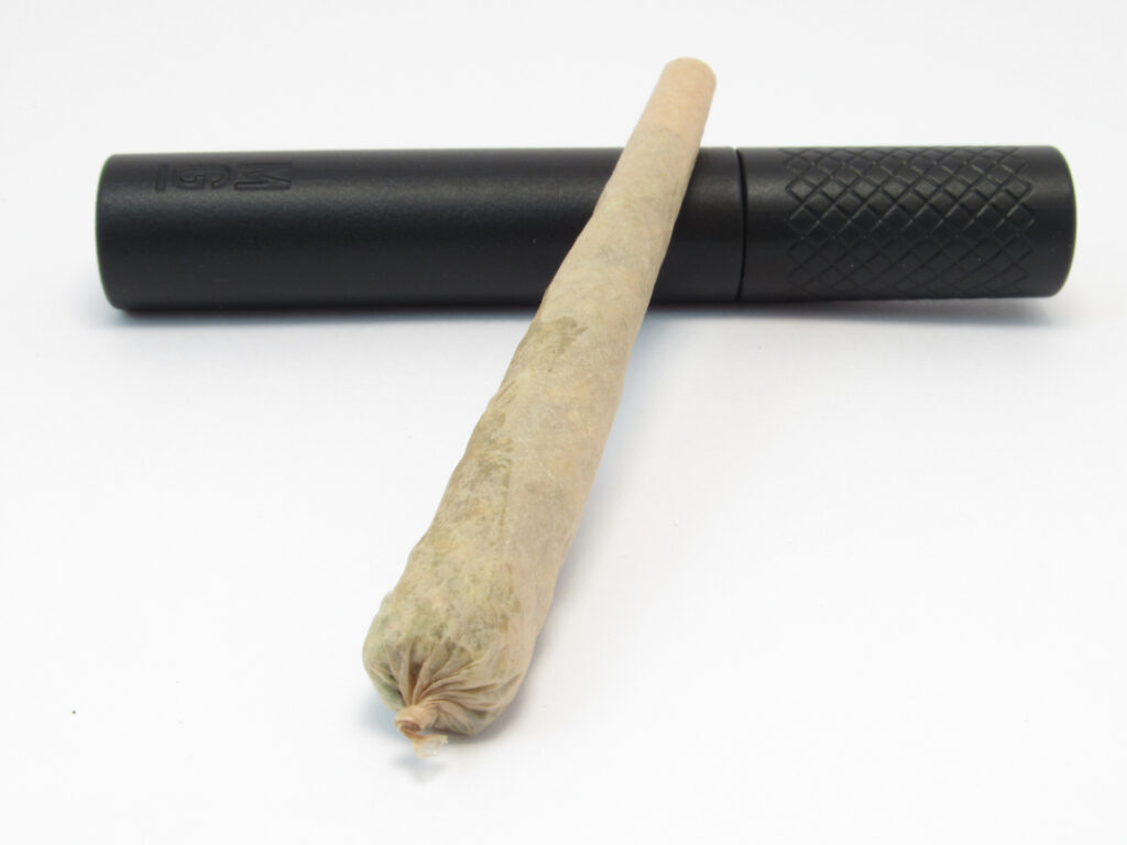 Monogram handroll no. 1 heavy (David Downs:Leafly)