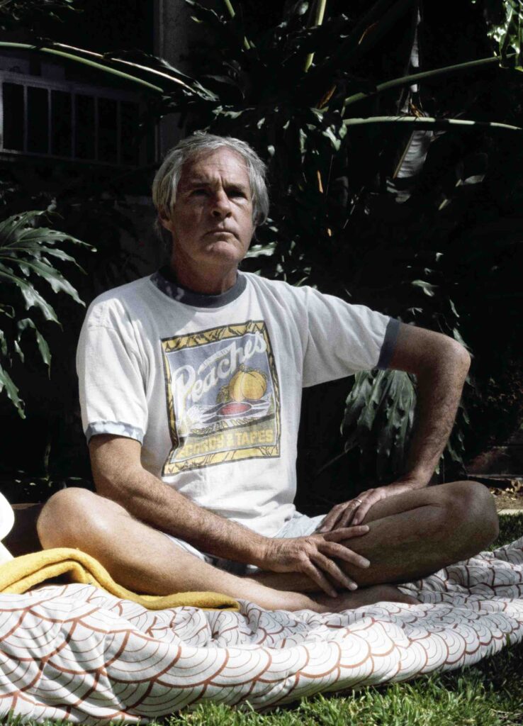 photo-of-timothy-leary-in-1979