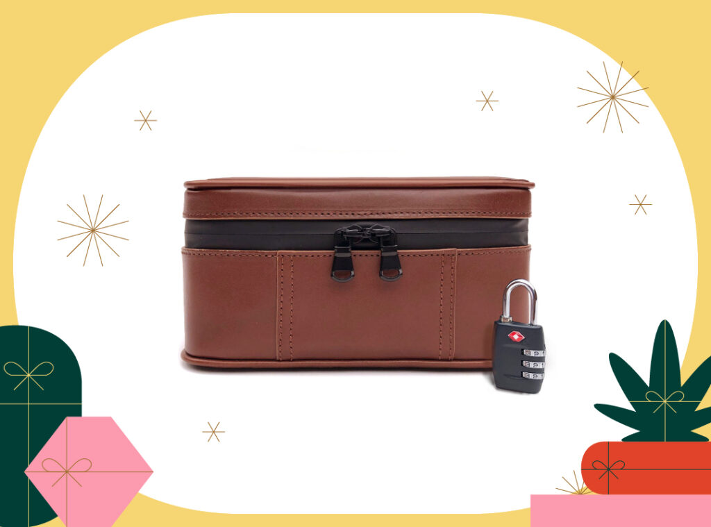 photo of LittleJohn New York stow caddy on holiday background