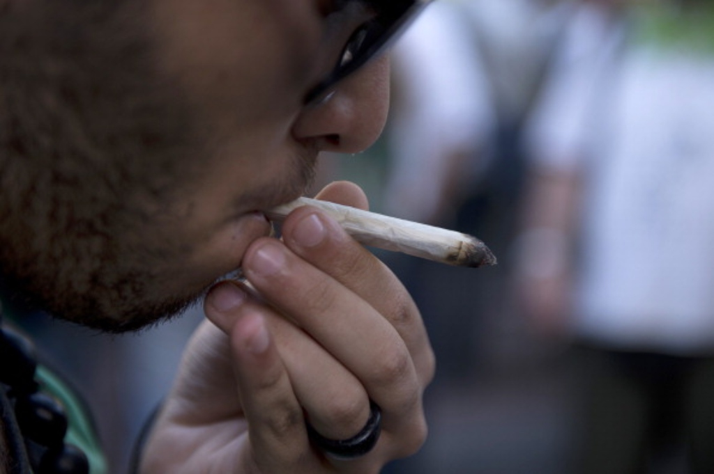 New Study Reveals Cannabis Use By Adults 18-44 Could Lead To Higher Risk Of Heart Attack Than Non-Users – CBS New York