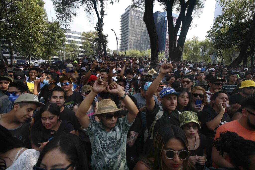 photo-of-legalization-advocates-in-mexico-city-in-2021