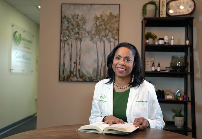 Dr. Bridget Williams is stepping down as CEO of Cannabis Can, a nonprofit that supports the medicinal marijuana industry in Ohio.