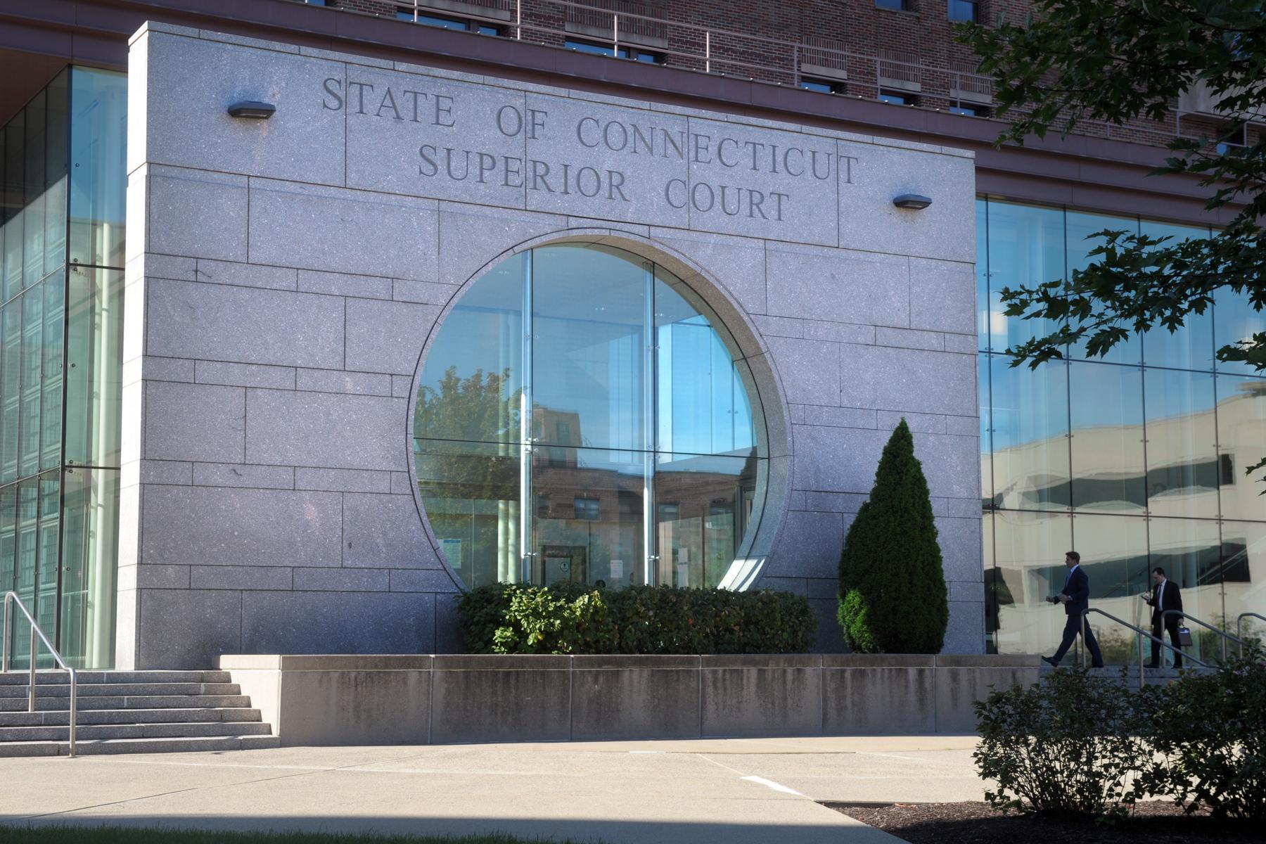 Greenwich stabbing suspect violated house arrest to ‘smoke marijuana,’ prosecutor said – Greenwich Time