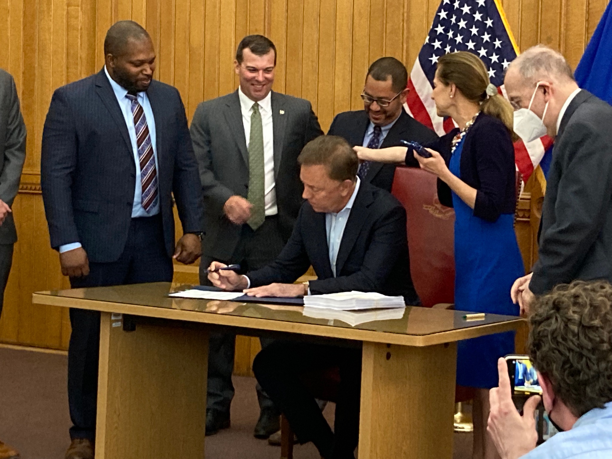 Bill eliminating caps on number of cannabis companies municipalities can host gets pushback – Hartford Business Journal